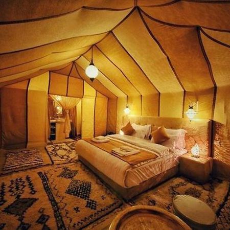 Luxury Desert Camp Мерзуга Экстерьер фото