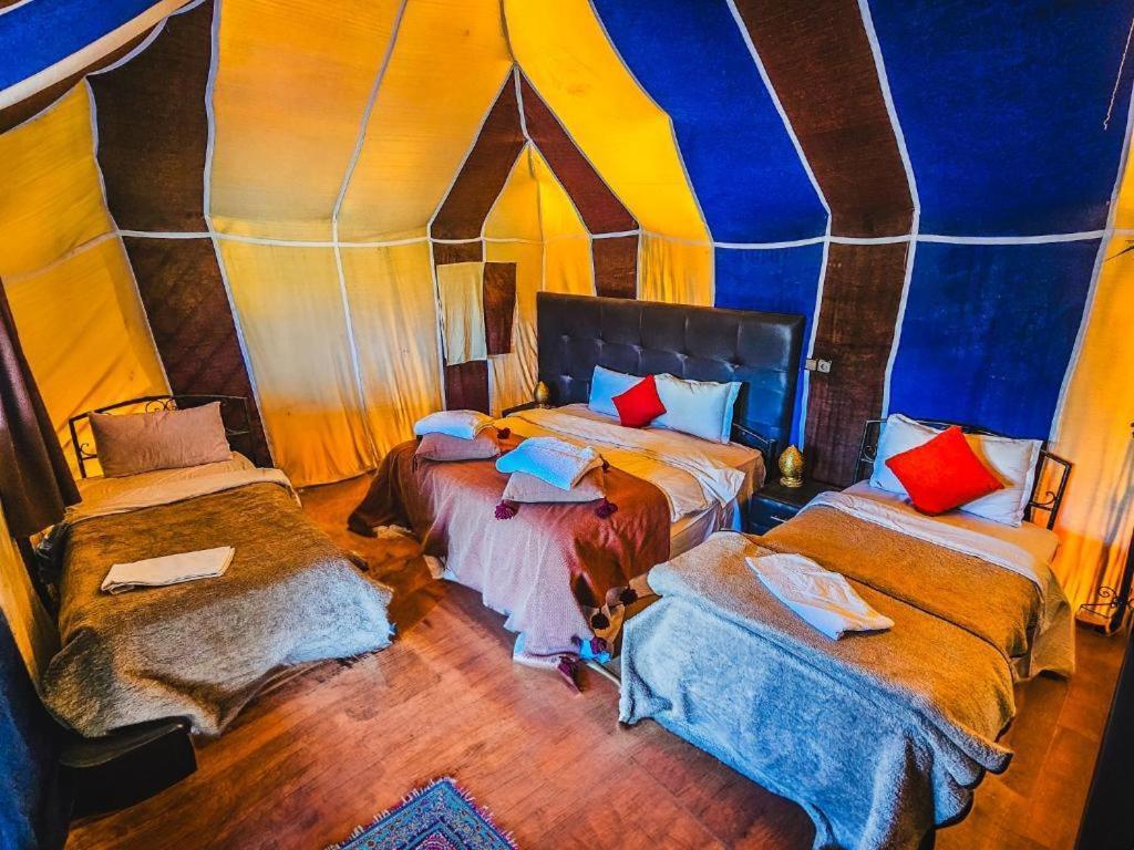 Luxury Desert Camp Мерзуга Экстерьер фото