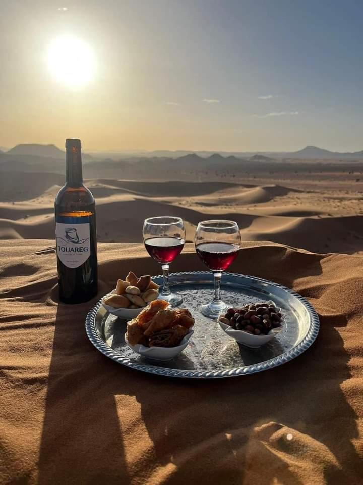 Luxury Desert Camp Мерзуга Экстерьер фото