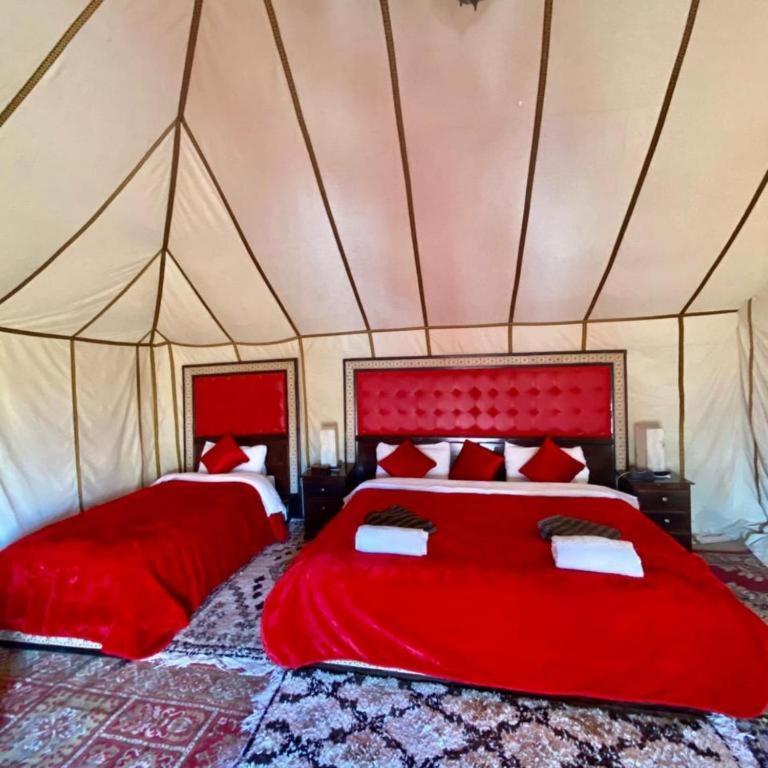 Luxury Desert Camp Мерзуга Экстерьер фото